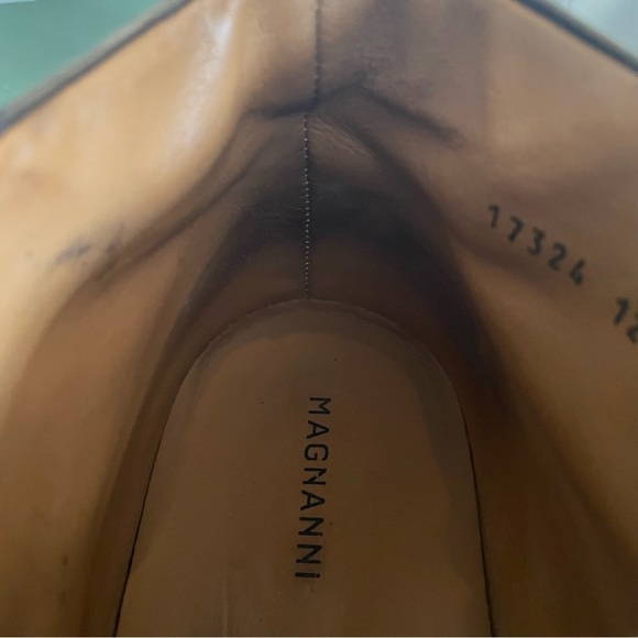 Magnanni Men's Desert/Chukka Boots in Chestnut Suede Leather *Spain* - Picture 5 of 12